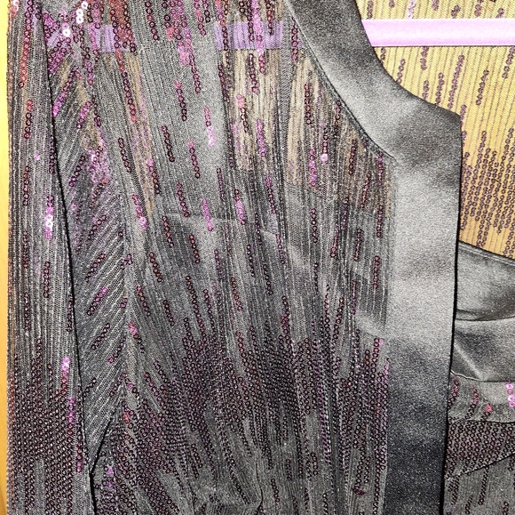 Like New Sequined Jacket and Cami - Picture 2 of 6